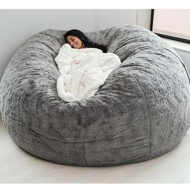 Ngoài trời 7ft Giant Bean Bag Lounge Chair Soft False Fur Fabric EPS Fill 7